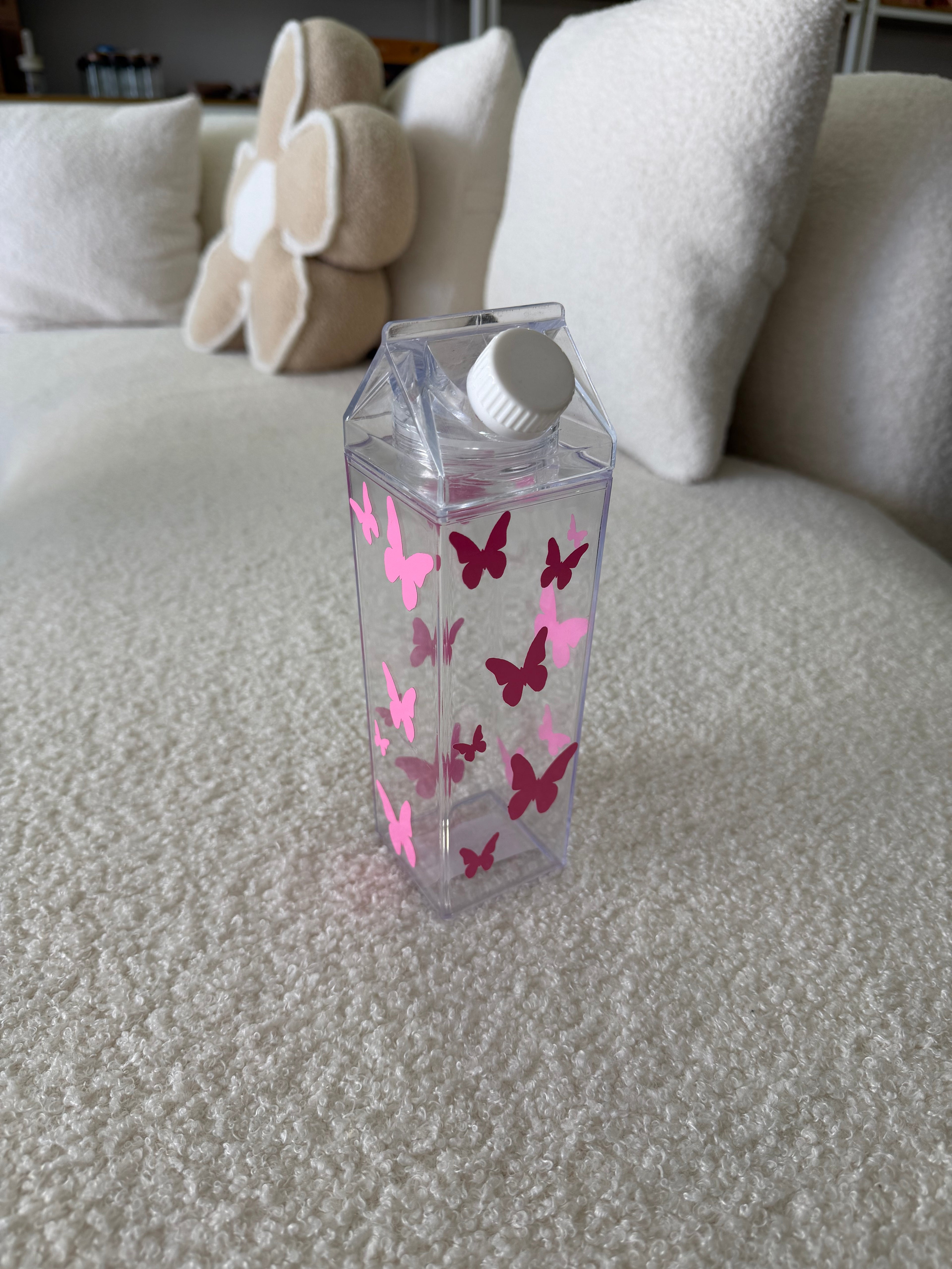 CARTÓN DE LECHE MARIPOSAS