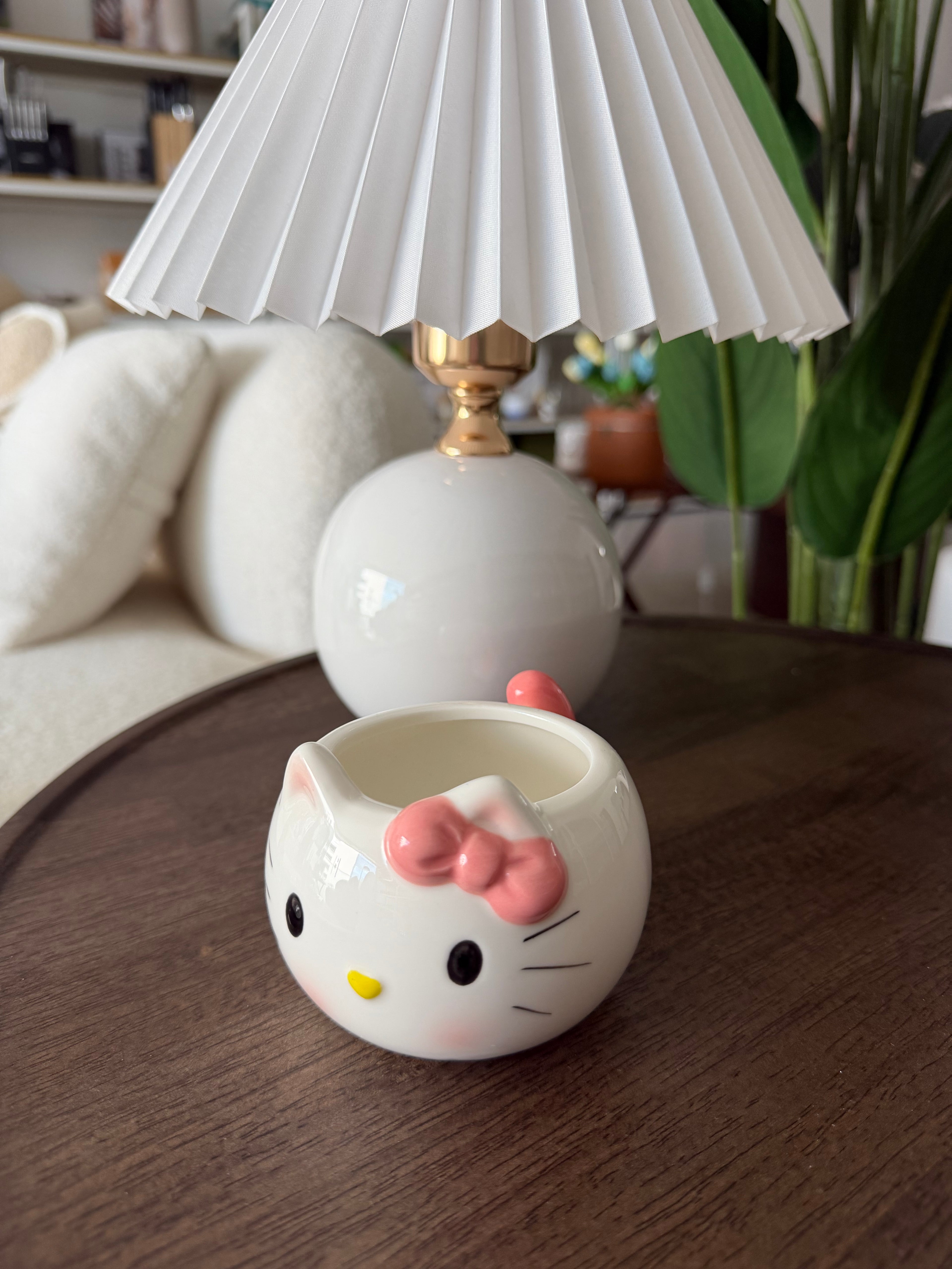 HELLO KITTY ACCESSORY HOLDER