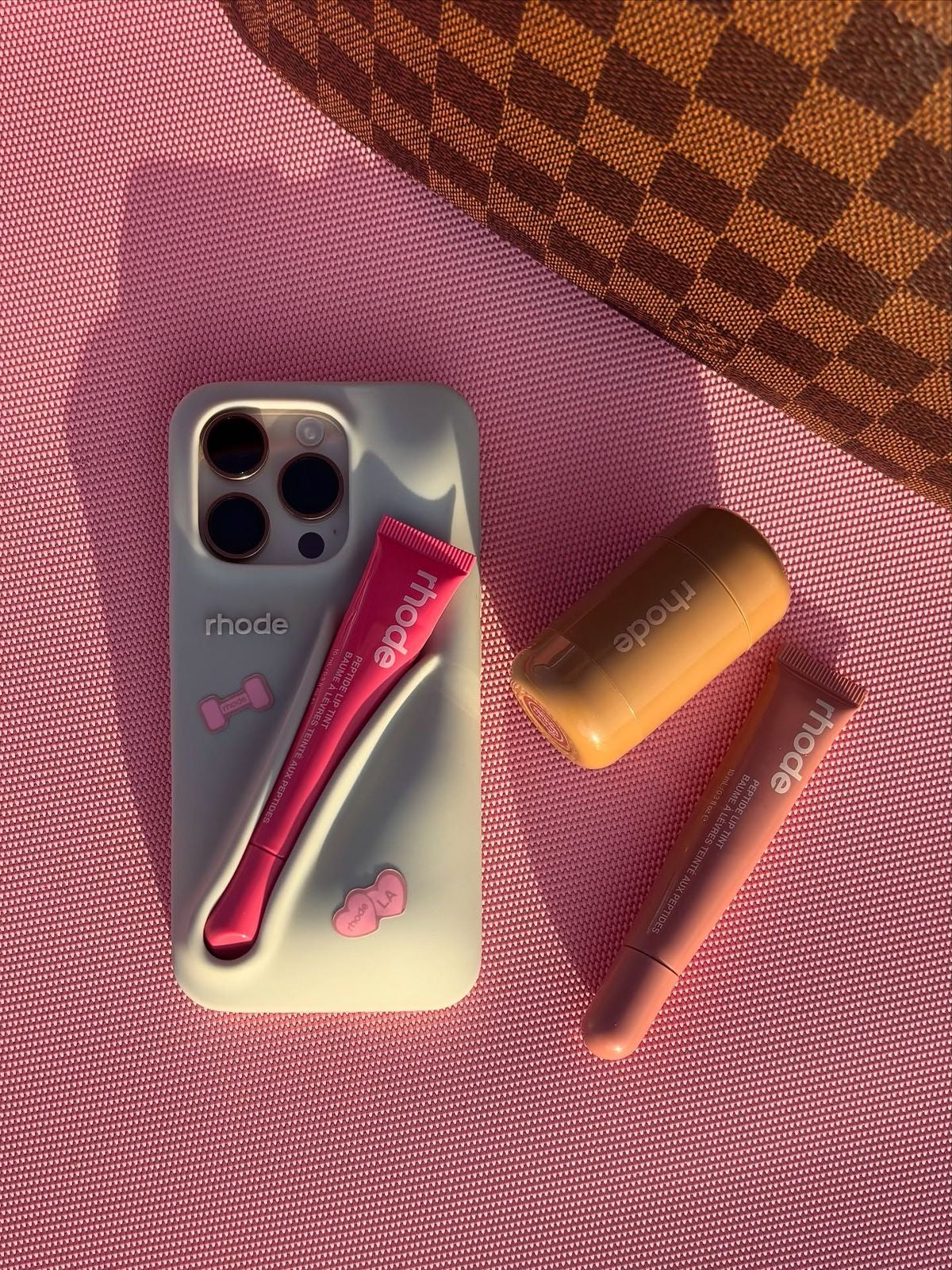 LIP CASE GREY RHODE - IPHONE 16 PRO MAX