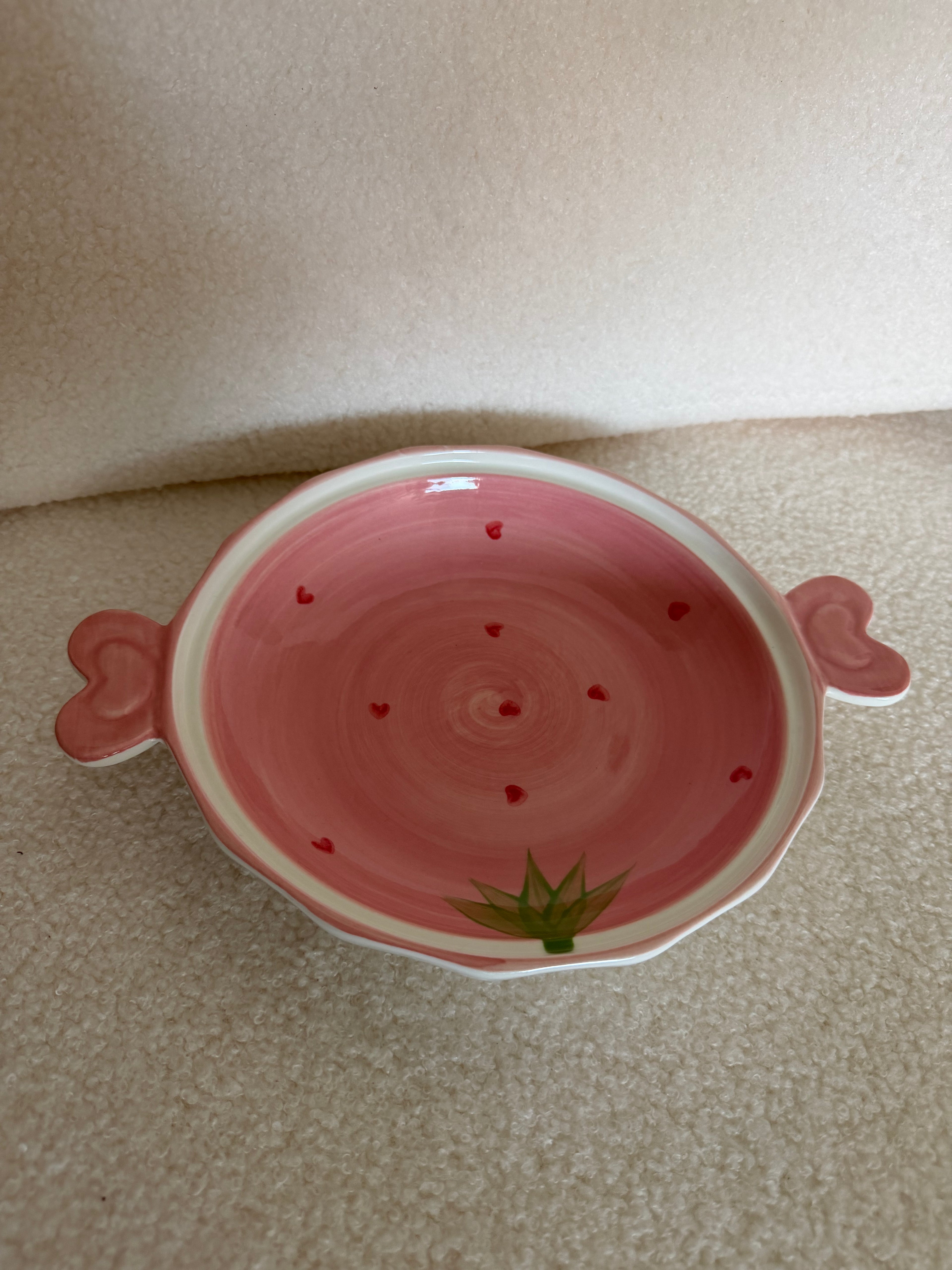 PLATO GRANDE STRAWBERRY