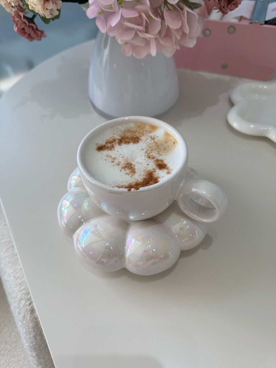 SUNFLOWER MUG PEARL WHITE